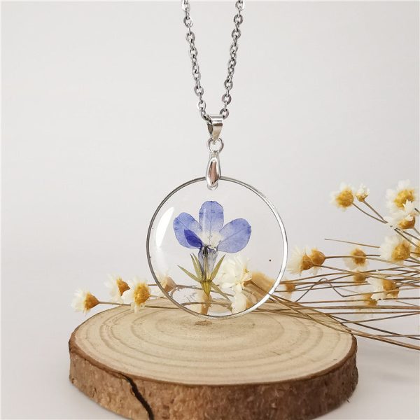 Wholesale 6pcs Handmade Resin Dried Flower Real Plant Specimen Necklace Sale