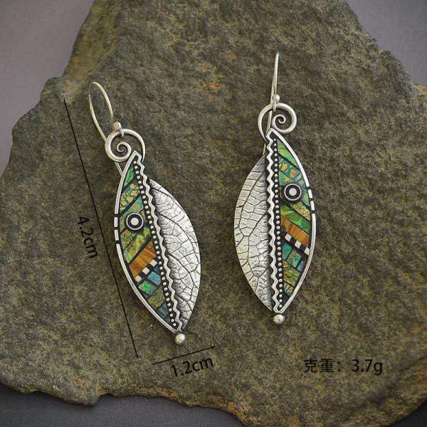 Wholesale Brocade Iridescent Green Leaf Zigzag Artificial Wood Leaf Earrings For Discount