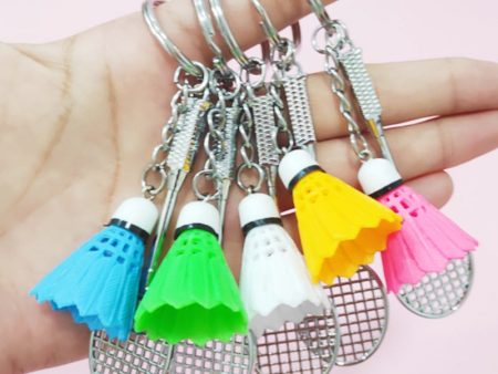 Wholesale Creative Simulation Badminton Metal Racket Keychain For Sale