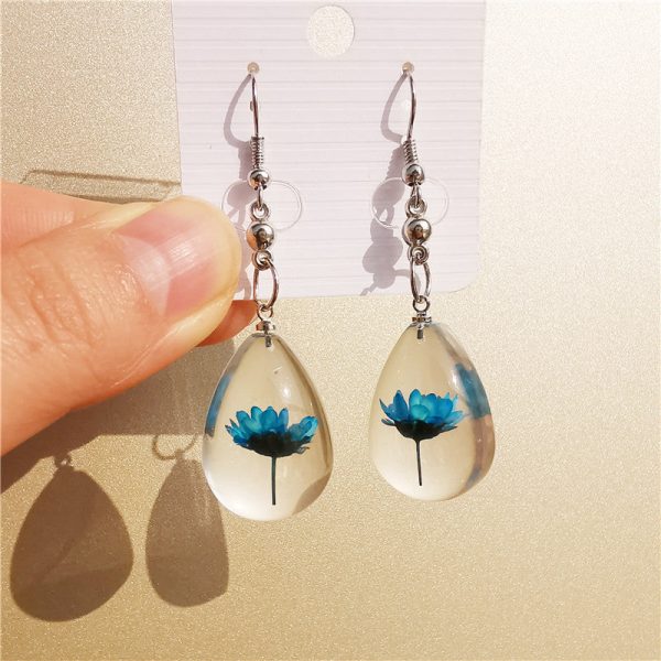 Wholesale 6pcs Handmade Glue-dried Flower Resin Earrings Fashion