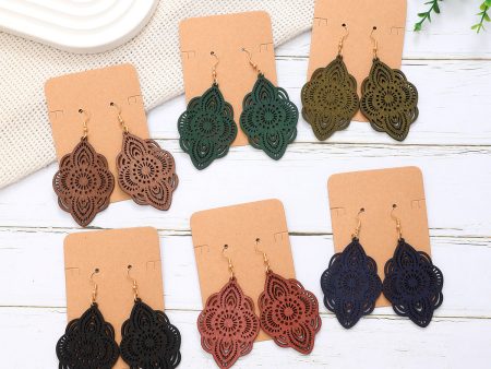 Wholesale Carved Pattern Pendant Vintage Elegant Earrings Online Sale