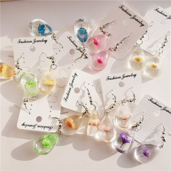 Wholesale 6pcs Handmade Glue-dried Flower Resin Earrings Fashion