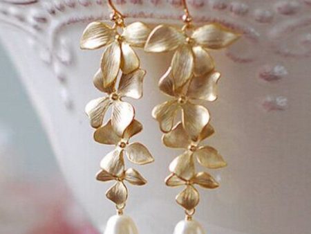 Wholesale Pearl Long Tassel Gold Orchid Matte Earrings Supply