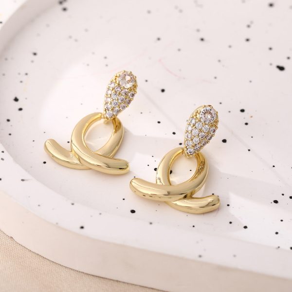 Wholesale French Exquisite Simple Elegant Earrings Online now