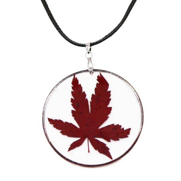 Wholesale 6pcs Resin Dripping Glue Dried Flower Maple Leaf Fashion Handmade Necklace Supply