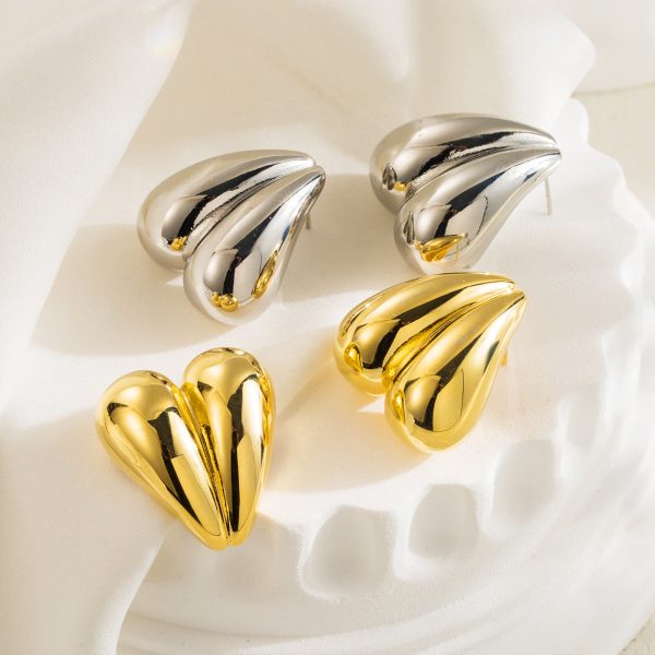 Wholesale Chubby Fashion Heart Shape Earrings Supply