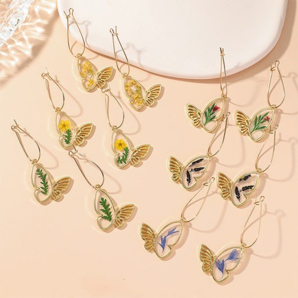 Wholesale Fashion Dried Flower Epoxy Butterfly Earrings Online Sale