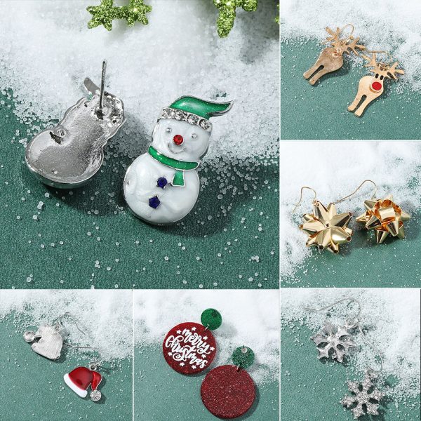 Wholesale Christmas Fashion Cute Alloy Oil Dripping Elk Snowflake Earrings Supply