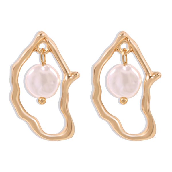 Wholesale Fashion Style Niche Irregular Pearl Earrings Online Hot Sale