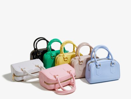 Wholesale Fashionable and Versatile PVC Handbag Online