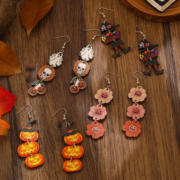 Wholesale Halloween Printed Colorful Pumpkin Skull Ghost Gift Creative Splicing Wooden Earrings Supply