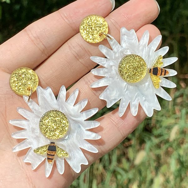 Wholesale Flower Bee Shiny Acrylic Earrings Cheap