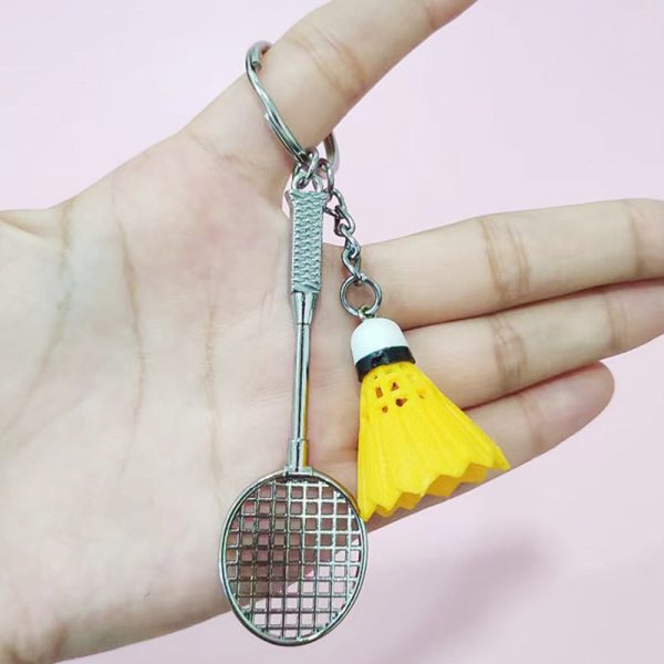 Wholesale Creative Simulation Badminton Metal Racket Keychain For Sale