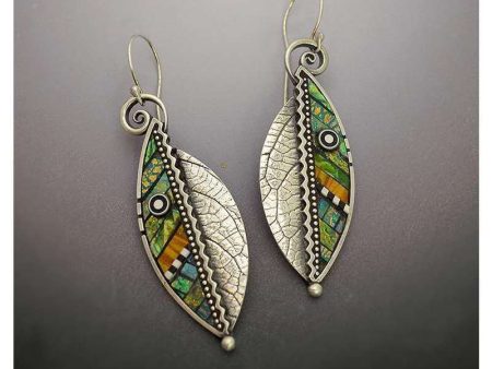 Wholesale Brocade Iridescent Green Leaf Zigzag Artificial Wood Leaf Earrings For Discount