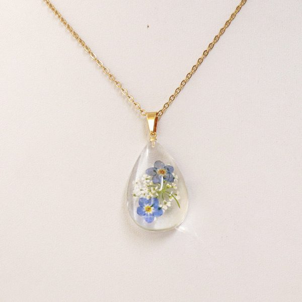 Wholesale 6pcs High Transparent Real Flower Dripping Glue Plant Specimen Necklace Fashion