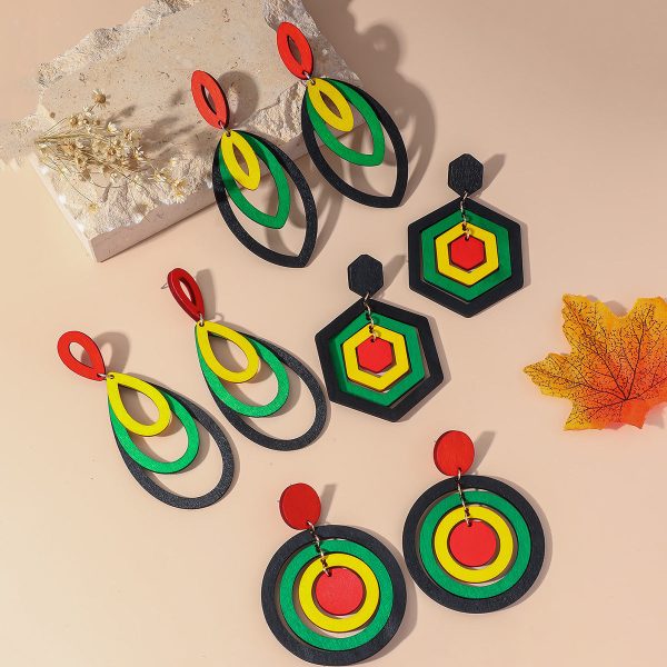 Wholesale Fashion Multi-Shape Wood Earrings Supply