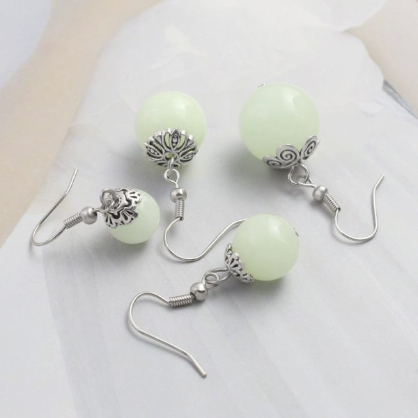 Wholesale Halloween Luminous Three-dimensional Luminous Pearl Earrings Simple Personality Creative Earrings Online now