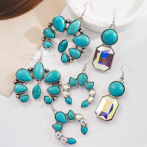 Wholesale Retro Geometric Creative Alloy Inlaid Turquoise Color Diamond Bohemian Earrings Supply