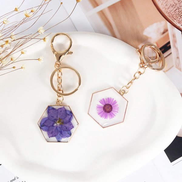 Wholesale 6pcs Natural Dried Flower Specimen Keychain Hot on Sale