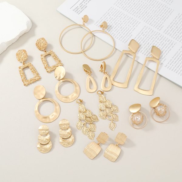 Wholesale Fashion Exaggerated Alloy Geometric Electroplated Matt Gold Clip Earrings Hot on Sale