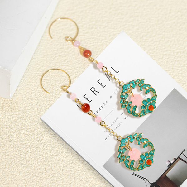 Wholesale Flower Filigree Wave Pattern Long Earrings Fashion