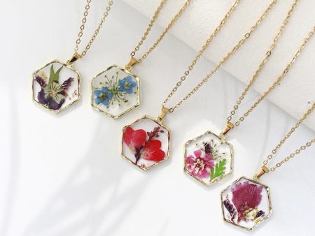 Wholesale 6pcs Polygonal Real Flower Preserved Flower Dried Flower Necklace Online Hot Sale