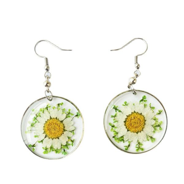 Wholesale 6pcs Resin Dripping Dried Flower Crystal Chrysanthemum Specimen Earrings Fashion