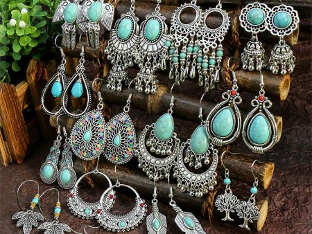 Wholesale Bohemian Fashion Teardrop Shape Vintage Long Earrings Supply